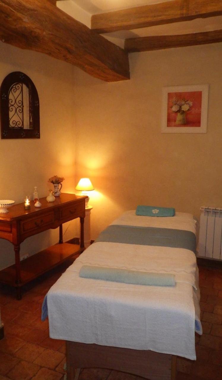 Le Manoir De La Baldette Bed & Breakfast Gennes-Val-de-Loire Bagian luar foto